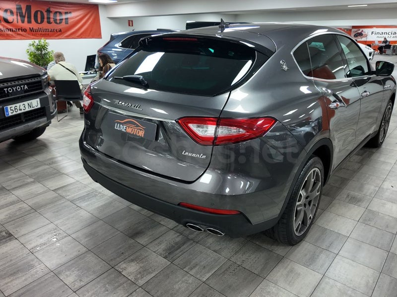 Maserati Levante 2017 — photo 3