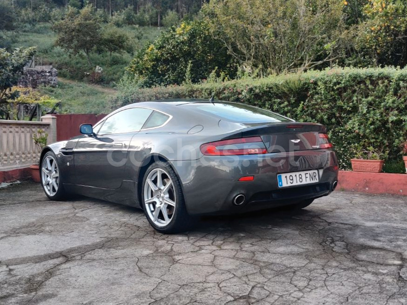 Aston Martin Vantage 2008 — photo 3