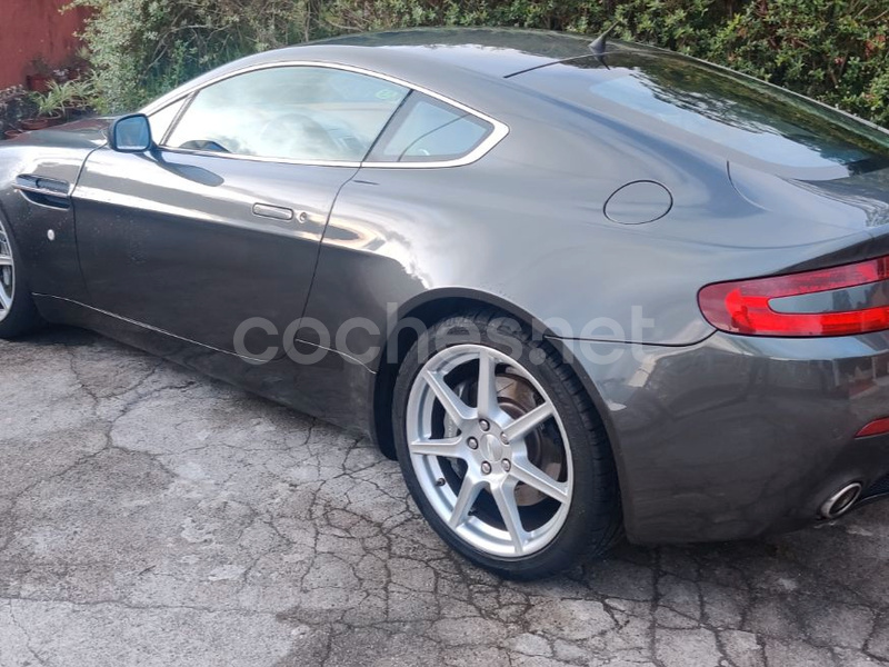 Aston Martin Vantage 2008 — photo 4