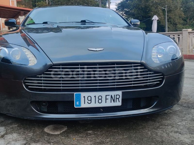Aston Martin Vantage 2008 — photo 7