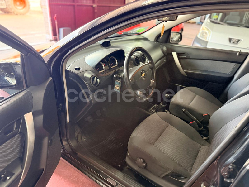 Chevrolet Aveo 2011 — photo 5