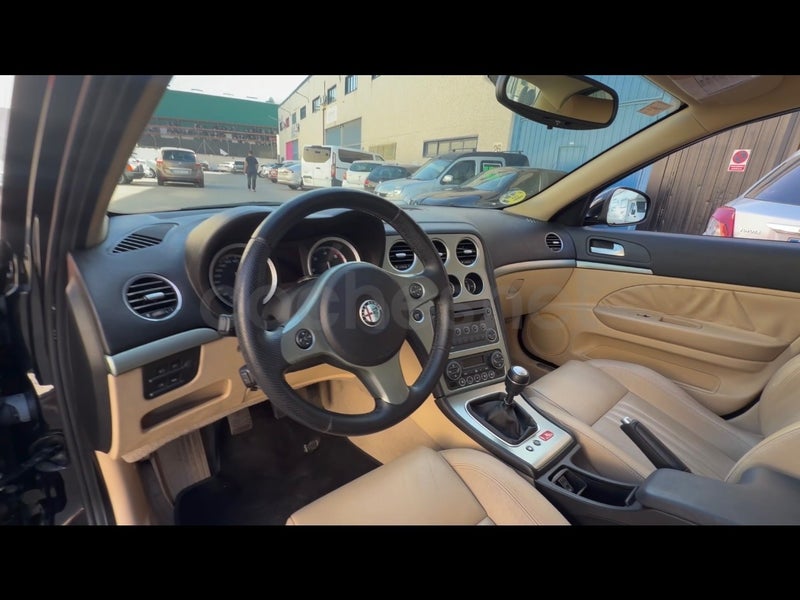 Alfa Romeo 159 2009 — photo 2