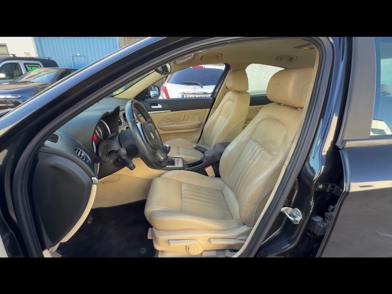 Alfa Romeo 159 2009 — photo 4