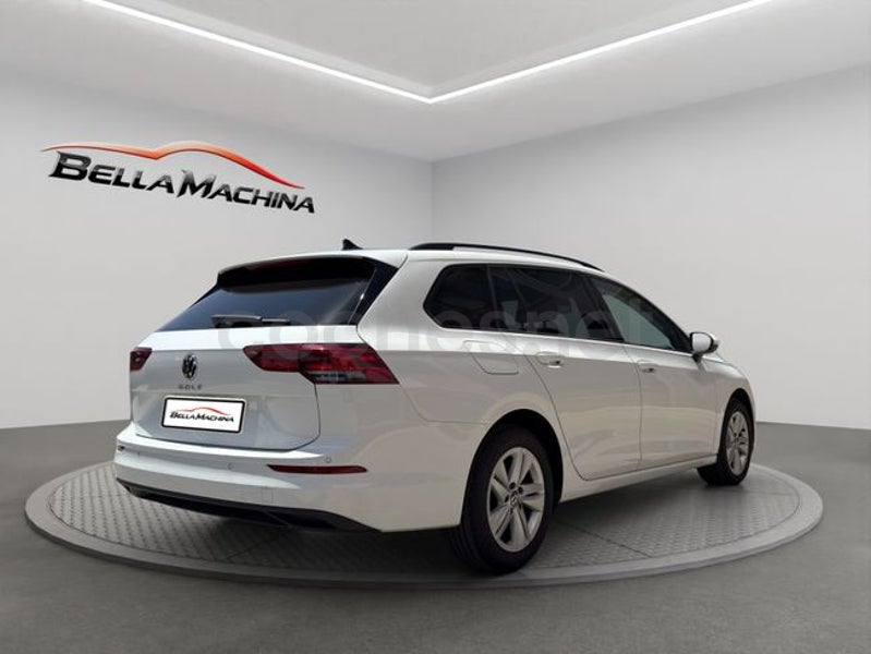 Volkswagen Golf 2022 — photo 8