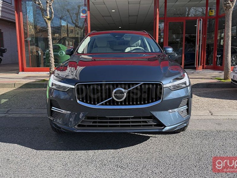 Volvo Xc60 2022 — photo 2