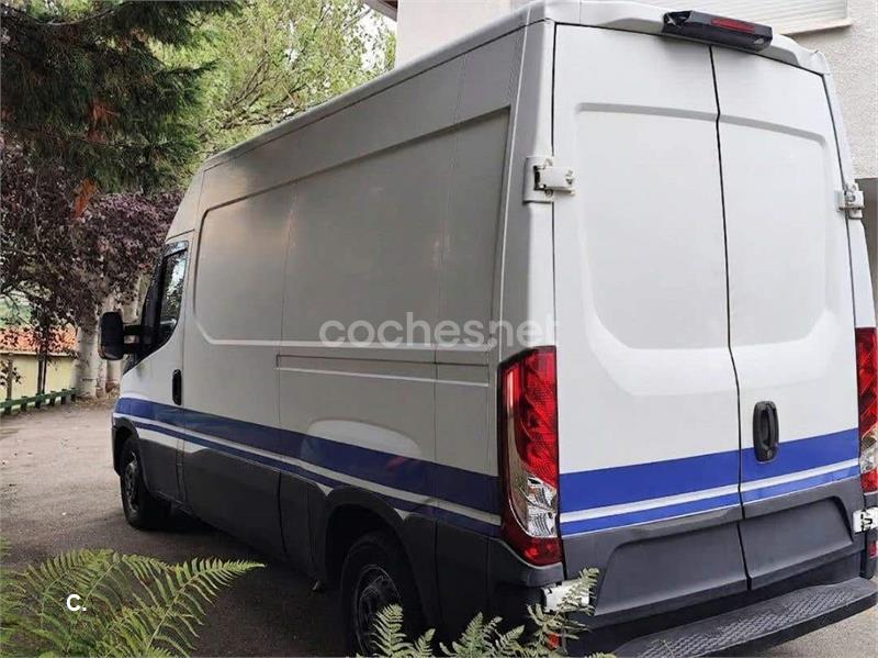 Iveco Daily 2012 — photo 4