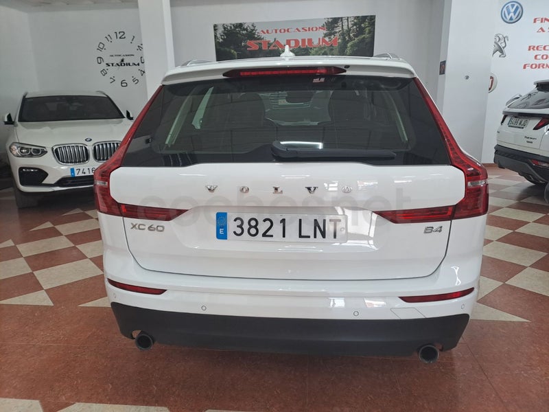 Volvo Xc60 2021 — photo 5