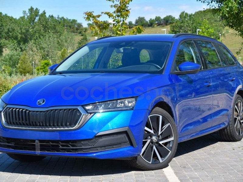 Skoda Octavia 2022 — photo 2