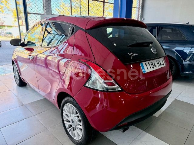 Lancia Ypsilon 2014 — photo 3