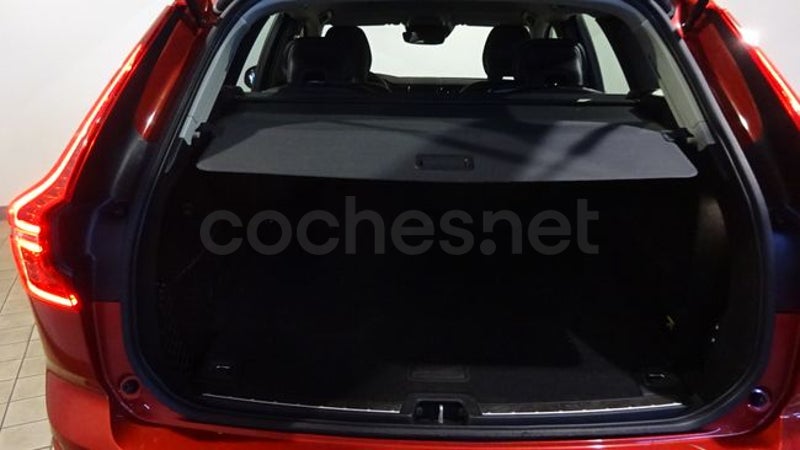 Volvo Xc60 2019 — photo 7