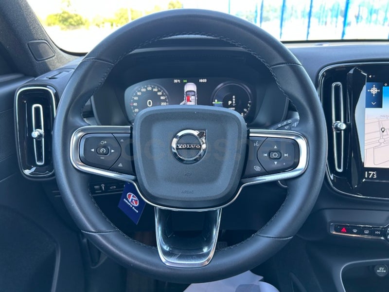Volvo Xc40 2023 — photo 7