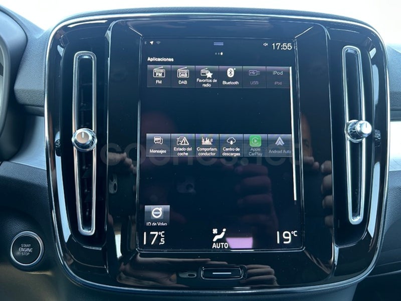 Volvo Xc40 2023 — photo 8
