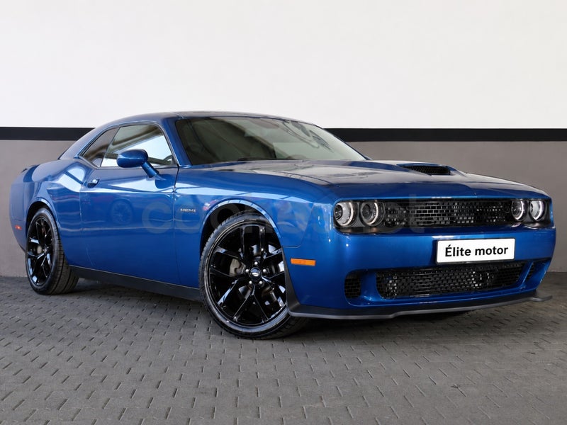 Dodge Challenger 2023 — photo 2
