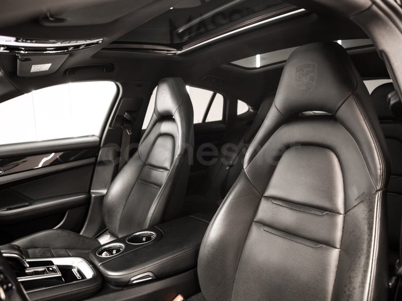 Porsche Panamera 2019 — photo 2