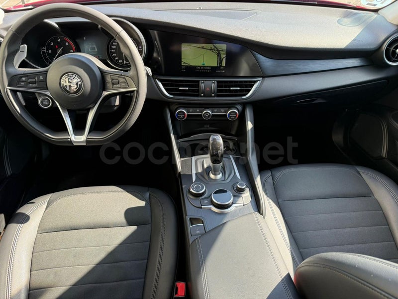 Alfa Romeo Giulia 2019 — photo 4