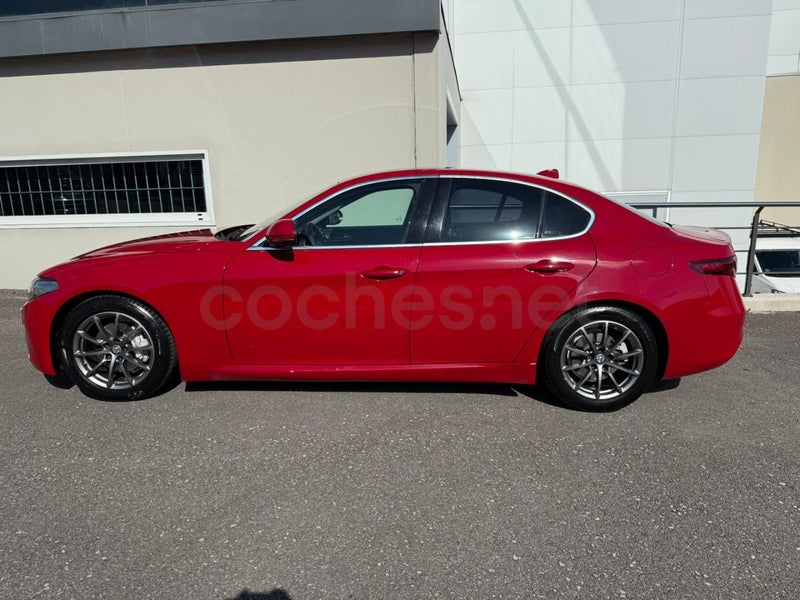 Alfa Romeo Giulia 2019 — photo 7
