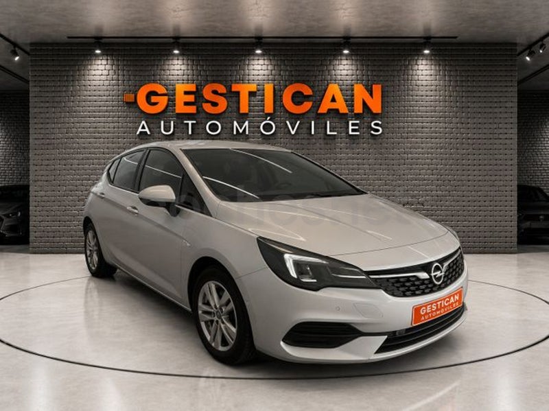 Opel Astra 2021 — photo 4