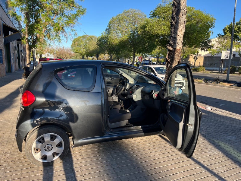 Toyota Aygo 2008 — photo 6