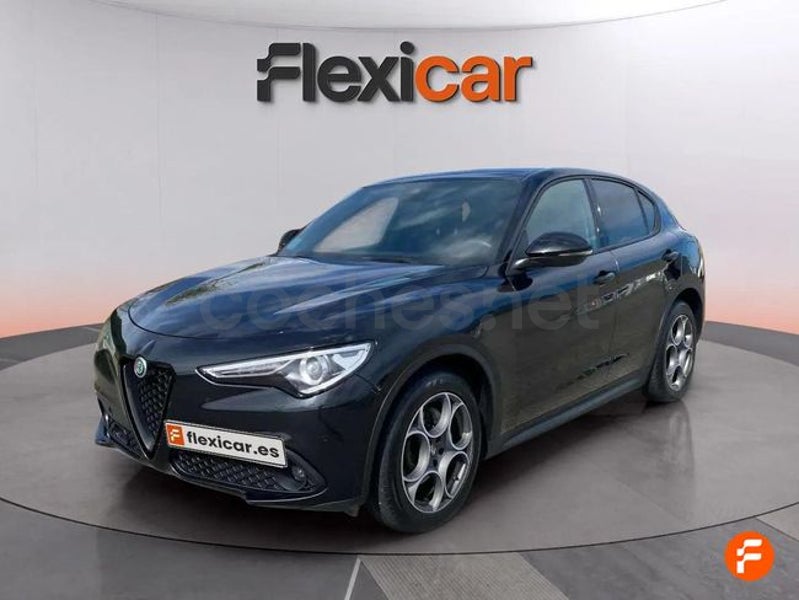 Alfa Romeo Stelvio 2022 — photo 3