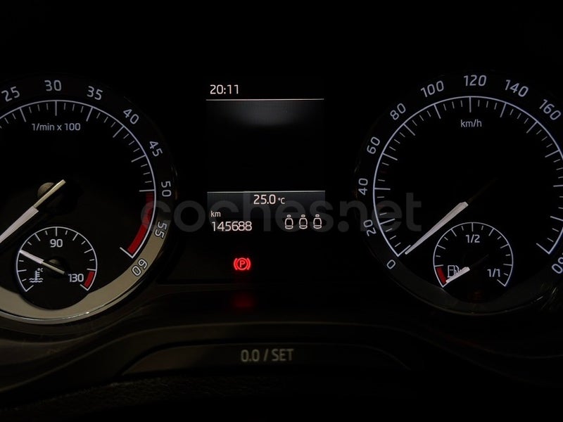 Skoda Karoq 2018 — photo 2