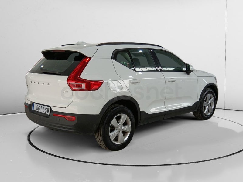 Volvo Xc40 2021 — photo 2