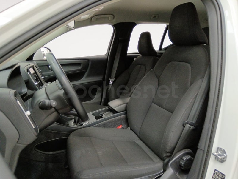 Volvo Xc40 2021 — photo 8