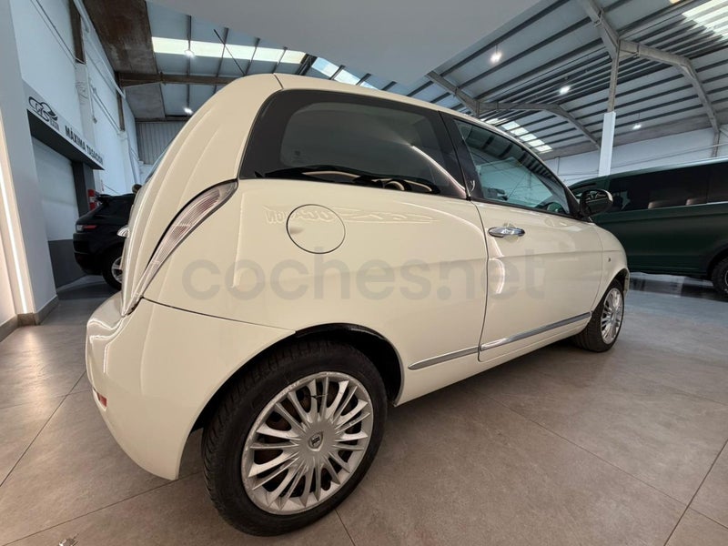 Lancia Ypsilon 2016 — photo 5