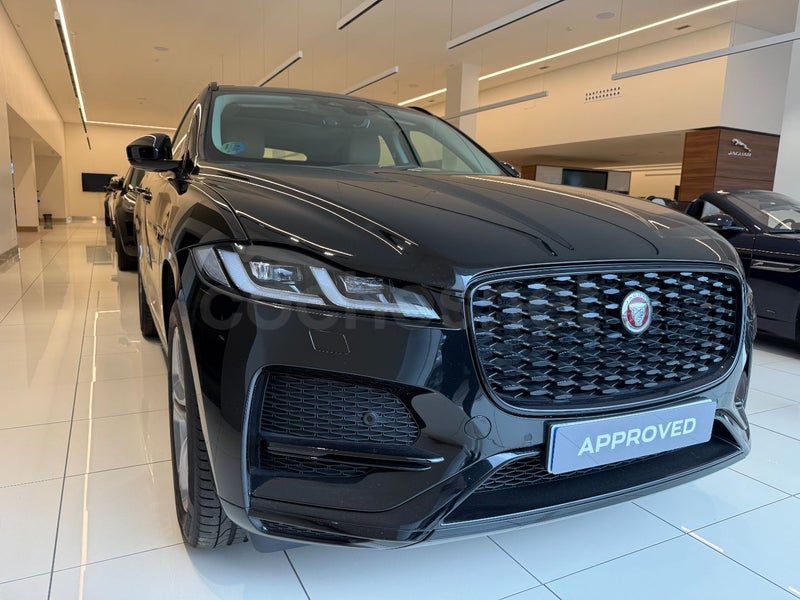 Jaguar F-pace 2023 — photo 2