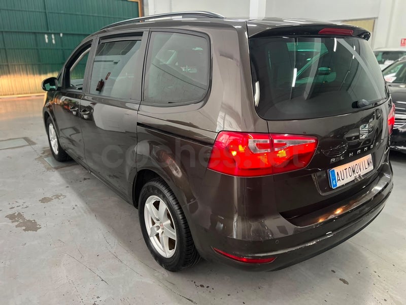 Seat Alhambra 2014 — photo 8