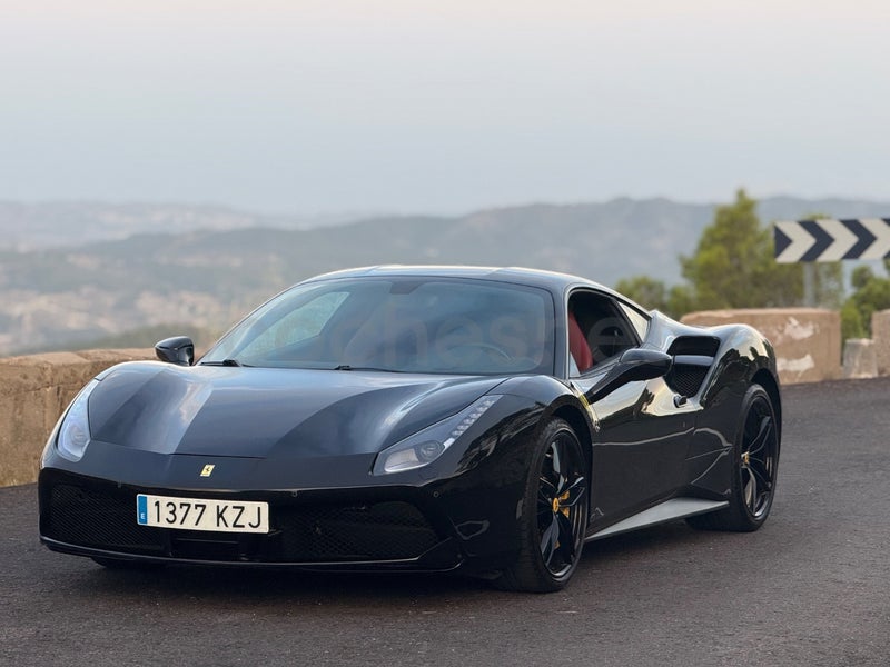 Ferrari 488 2016 — photo 3