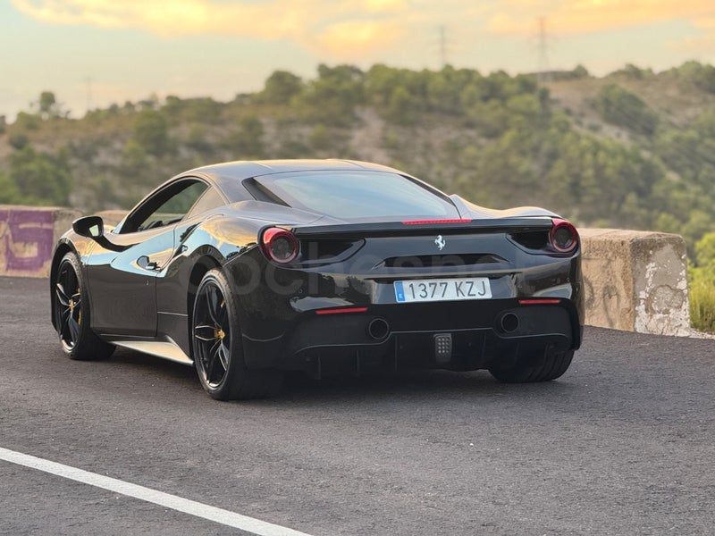Ferrari 488 2016 — photo 5