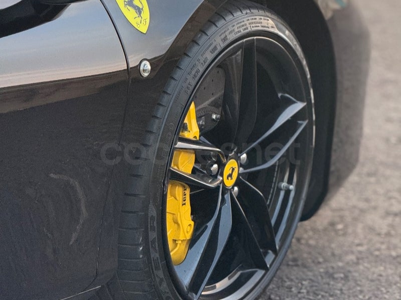 Ferrari 488 2016 — photo 8