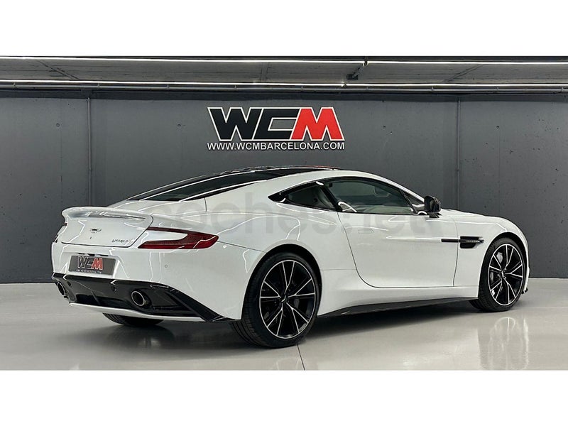 Aston Martin Vanquish 2013 — photo 6