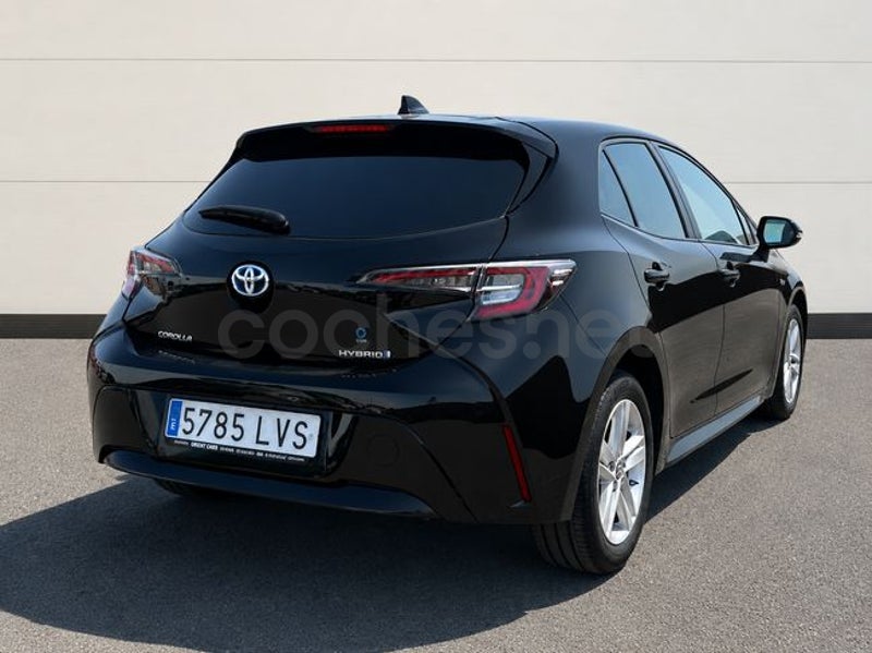 Toyota Corolla 2021 — photo 4