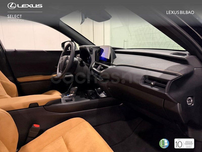 Lexus Ux 2026 — photo 6