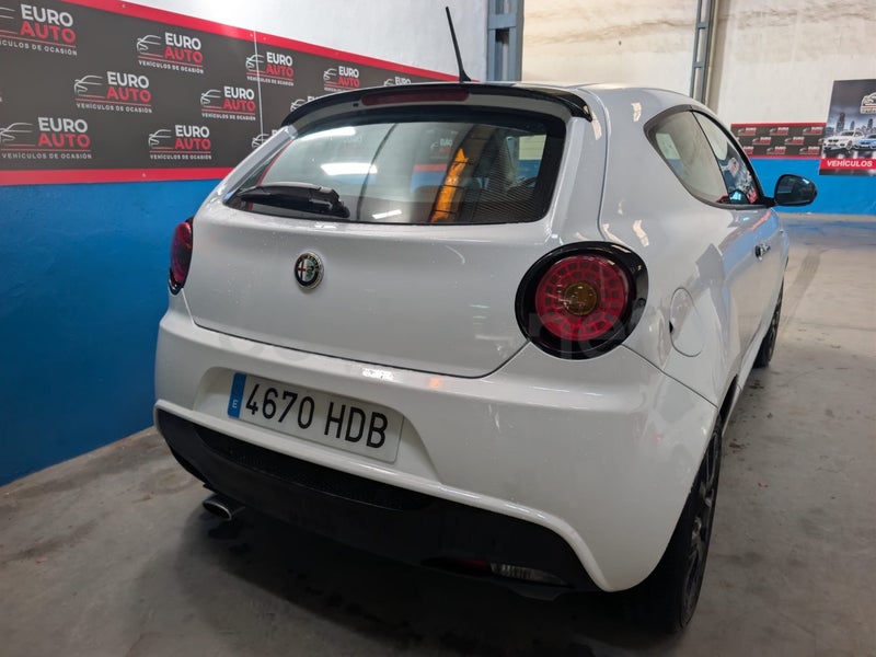 Alfa Romeo Mito 2013 — photo 7
