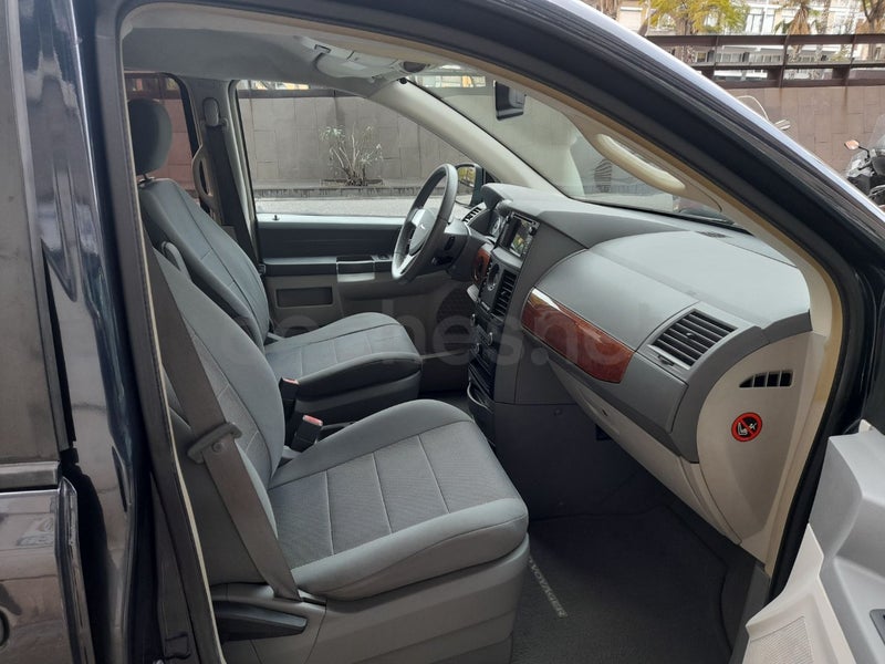 Chrysler Grand Voyager 2009 — photo 7