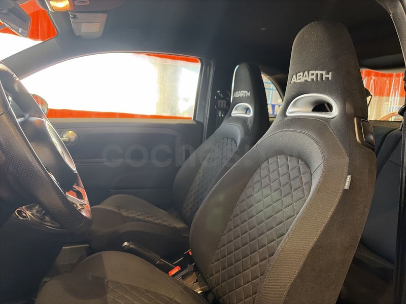Abarth 500 2022 — photo 8