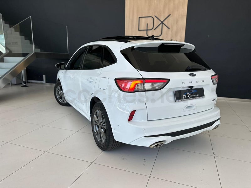 Ford Kuga 2021 — photo 2