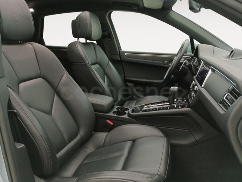 Porsche Macan 2024 — photo 8