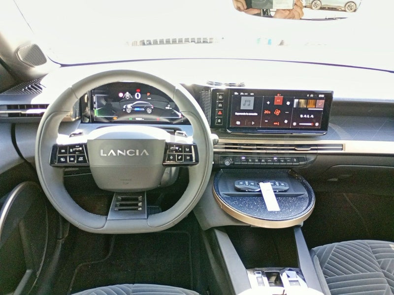 Lancia Ypsilon 2025 — photo 8