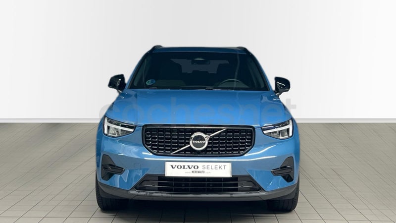 Volvo Xc40 2025 — photo 2