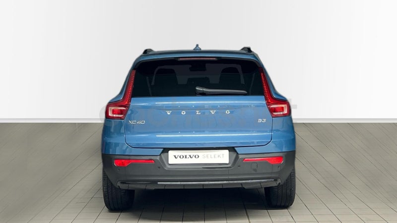 Volvo Xc40 2025 — photo 3