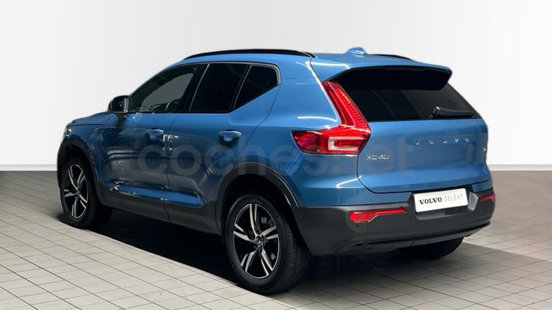 Volvo Xc40 2025 — photo 4