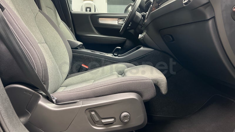 Volvo Xc40 2025 — photo 7