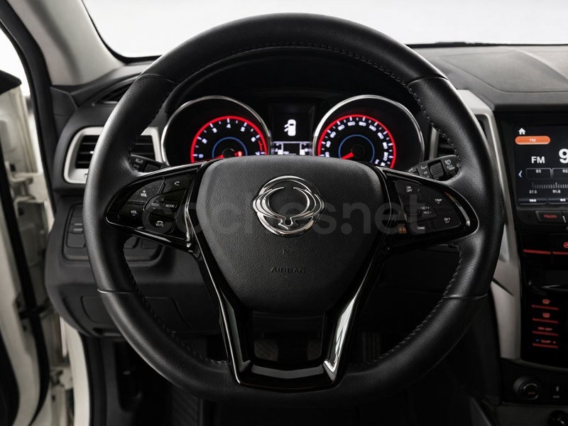 Ssangyong Tivoli 2018 — photo 8