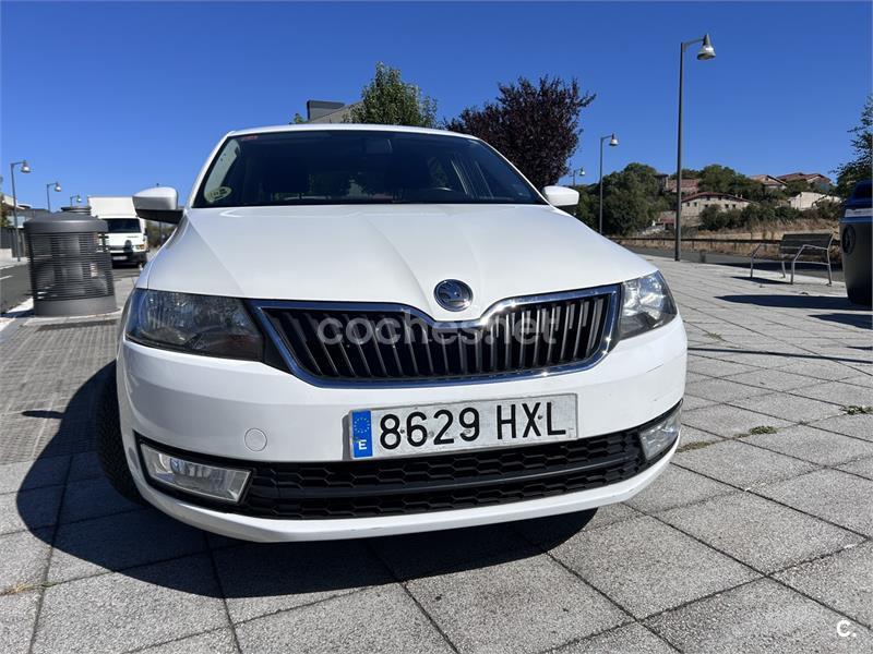 Skoda Rapid 2014 — photo 3